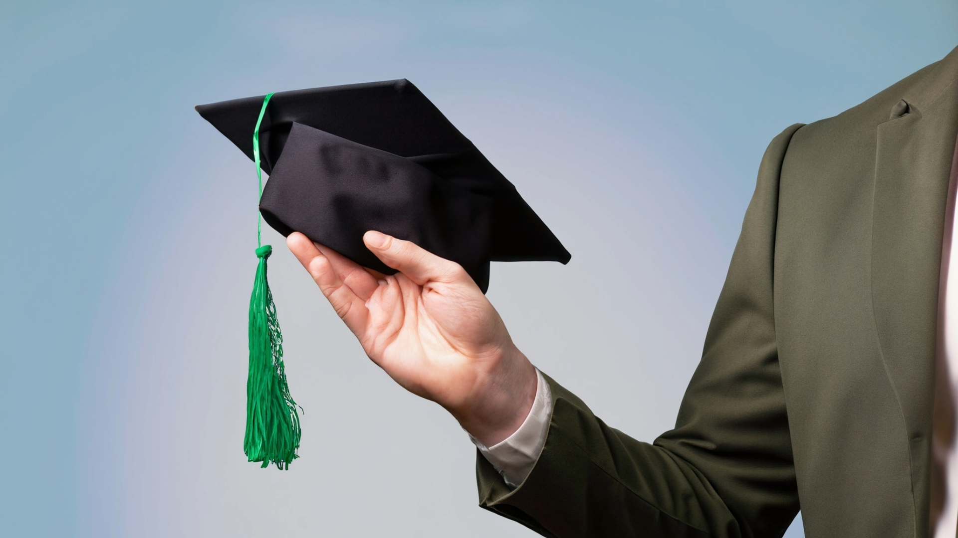 Aneis de Formatura: Escolha a Pedra Ideal para Seu Curso