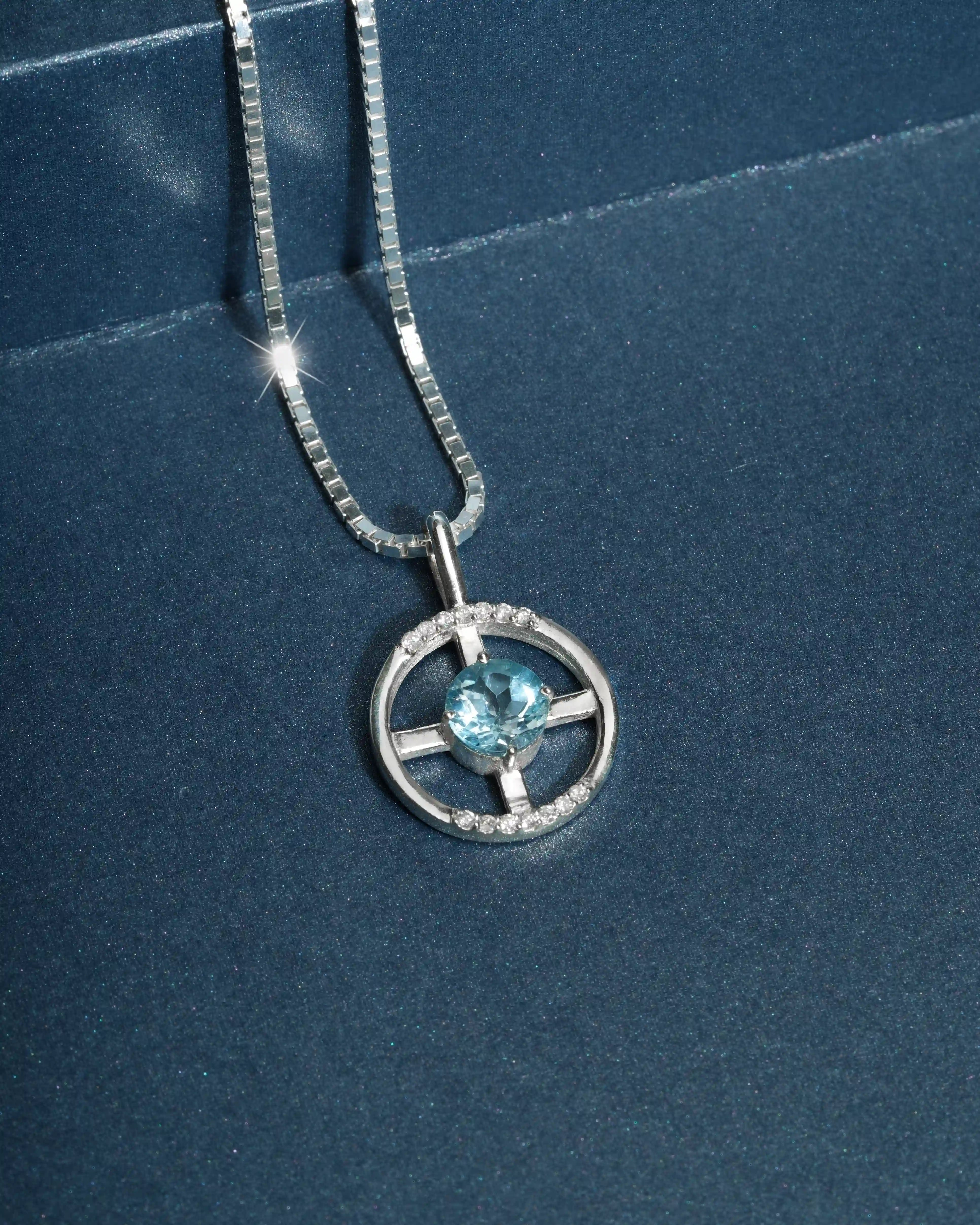 Colar Arc - Topázio Sky + Diamantes