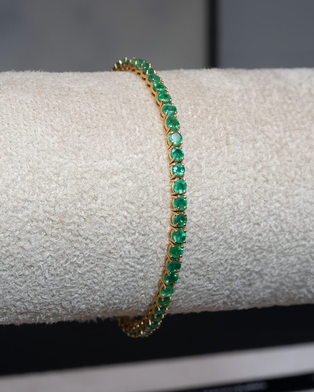 Pulseira Riviera em Ouro 18k e Esmeraldas 3mm