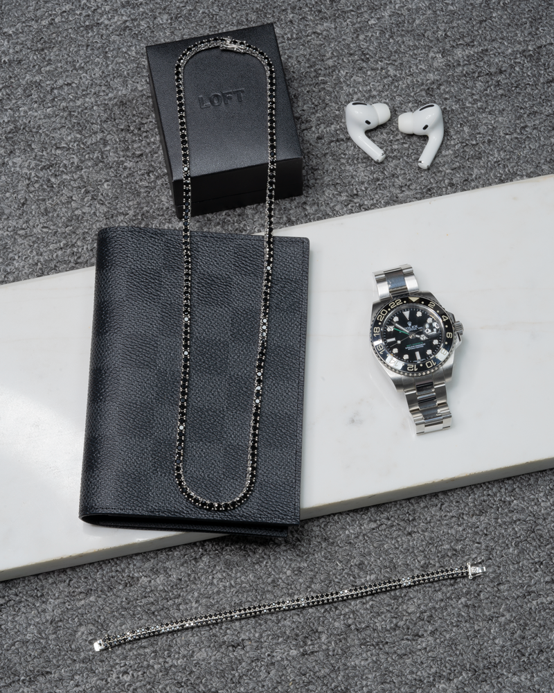 Colar Riviera Espinélios Negros